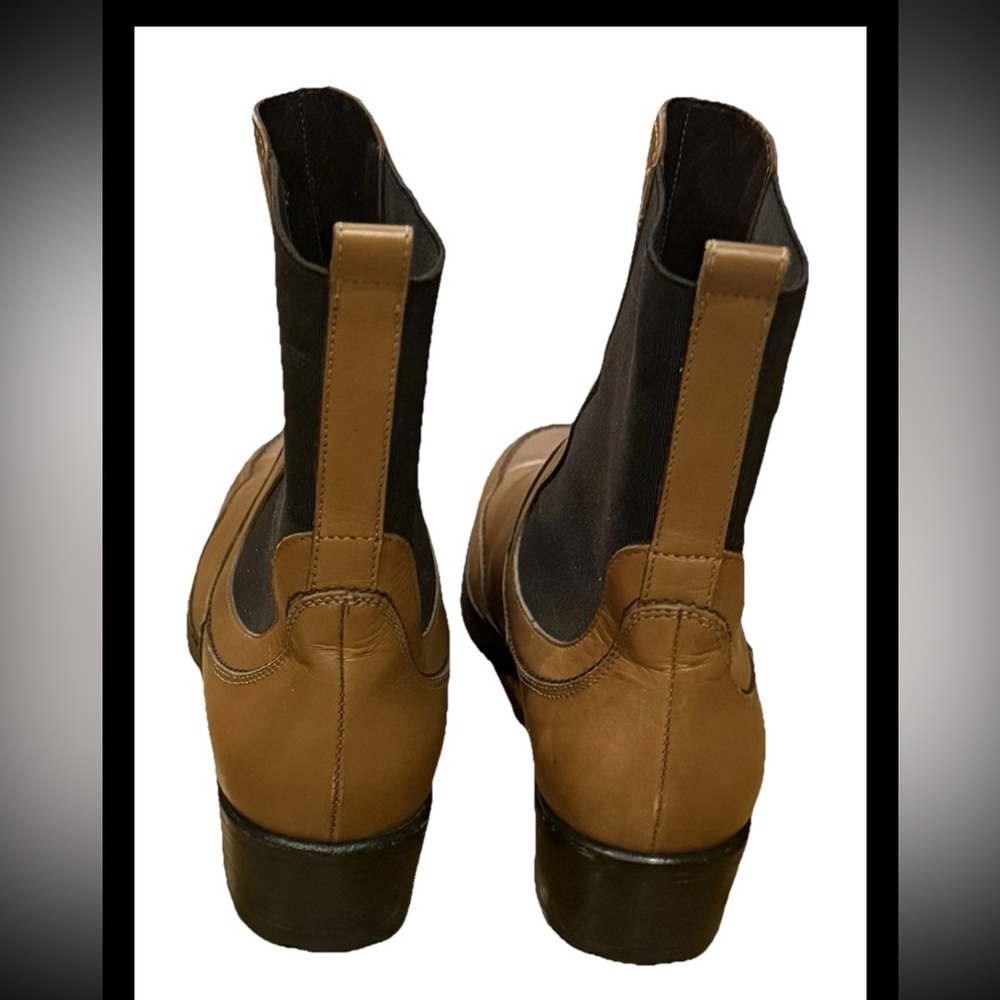 Salvatore Ferragamo Women’s Tan Leather Chelsea Ankle Boots Rubber Soles Size 7 - Picture 3 of 15